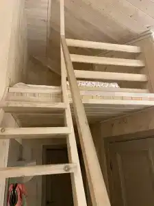 В центре старой Териберки - 78