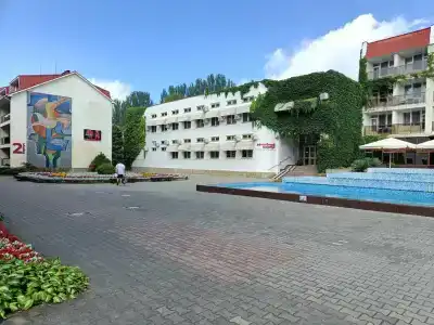 Золотые пески - 6