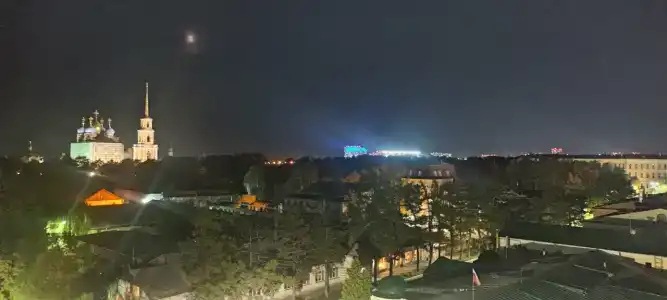 Кремлевский - 52