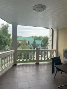 Солнечный - 60
