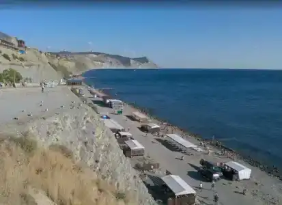 У моря - 27