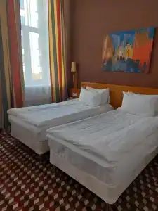 Октябрьская - 72