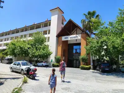 Kentia Apart - 17