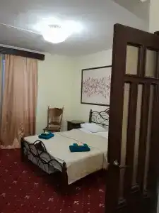 Никольская - 82