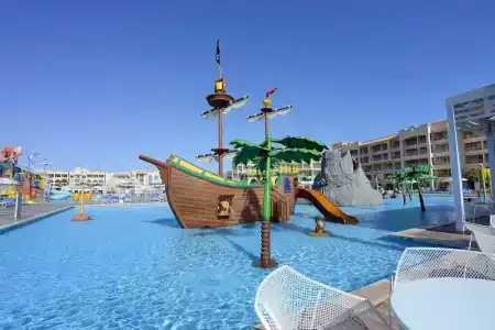 Albatros White Beach - 64