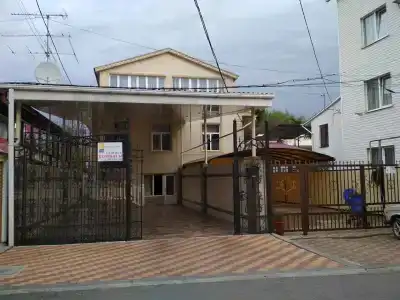 8 марта 6 - 3