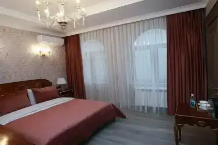 West Inn - 16