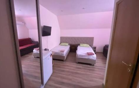 Чернышевского 10 - 66