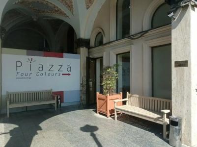 Piazza Four Colours - 3