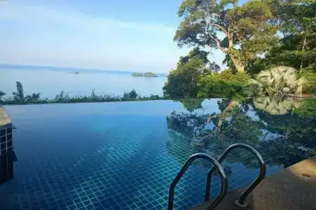 Koh Chang Cliff Beach Resort - 4