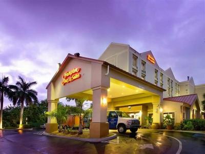 Hampton Inn & Suites Fort Lauderdale Airport - 20