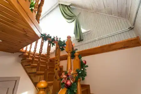 Петров Дом - 19