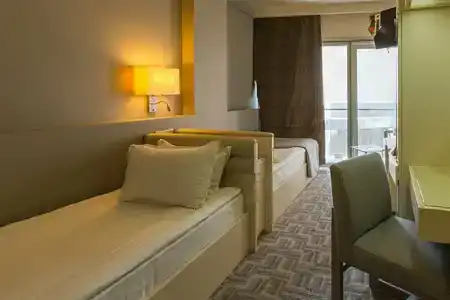Ramada by Wyndham Istanbul Pera - 63