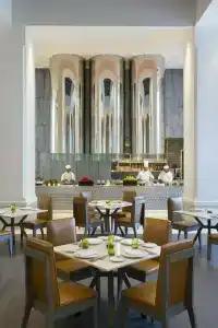 Jw Marriott Mumbai Sahar Airport - 58