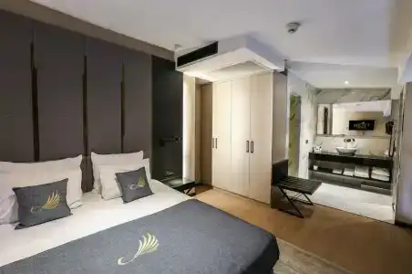Broyt Suites - 91
