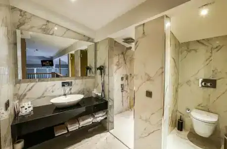 Broyt Suites - 7