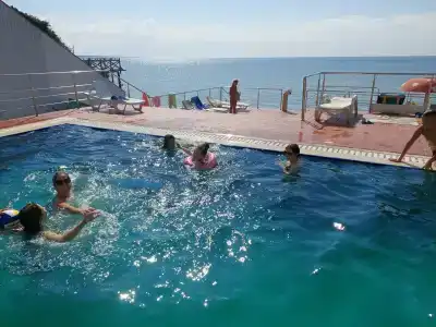 Бирюзовая Бухта - 12