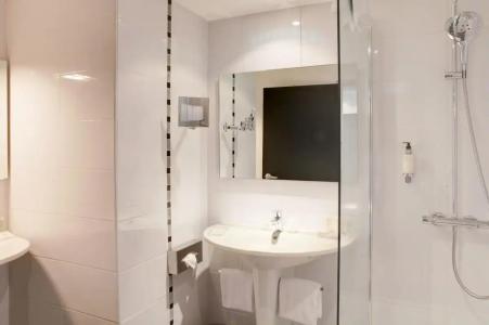 Best Western Premier Le Patio des Artistes Wellness Jacuzzi - 61