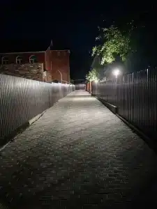 Тихий дворик - 1
