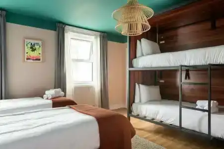 Selina Brighton - 40
