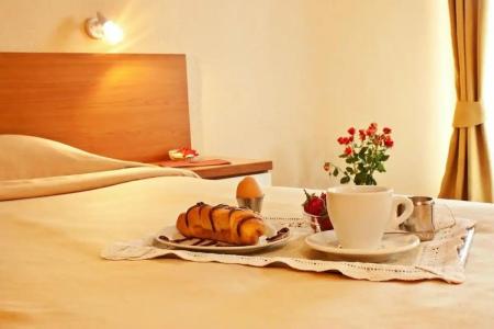 Saint George & Medical Spa - 25