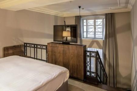 The Bank Istanbul - 92