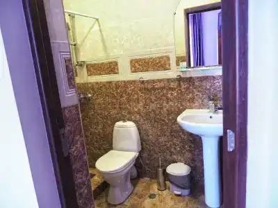 Kirch & Restaurant - 99