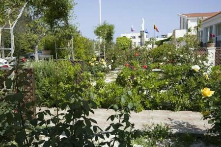 Eliofos Elegant Maisonettes - 26