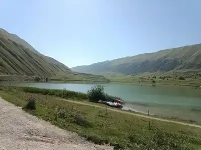 У Озера - 23