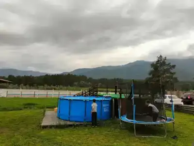 На берегу - 4
