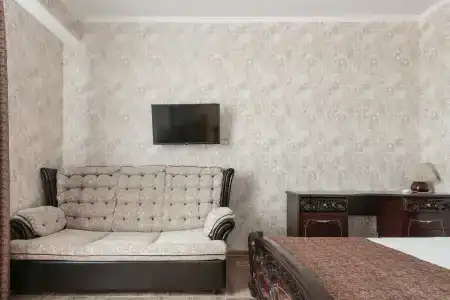 У Нелли - 100