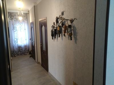 Бревенчатый дом в лесу - 87