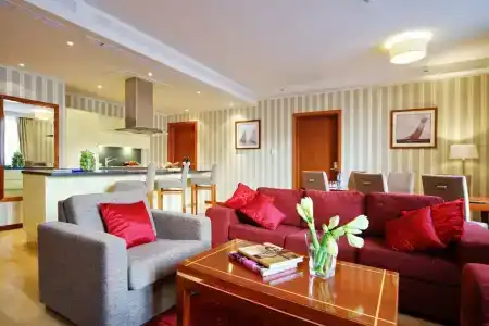 Palace Bridge Hotel - 118