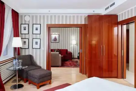 Palace Bridge Hotel - 112