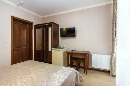 Юг - 66
