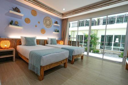 Ark Bar Beach Resort - 60