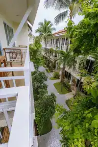 Ark Bar Beach Resort - 52