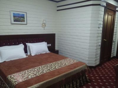 Rakat Plaza - 103