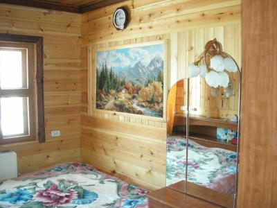 У Ивановской - 25