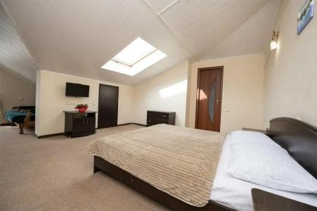 Славутич - 132