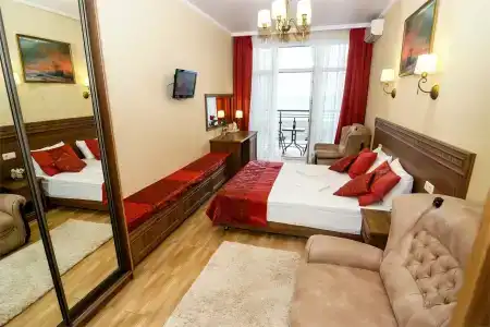 на Черноморской - 162