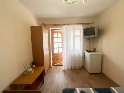 на Протапова 18А - 42