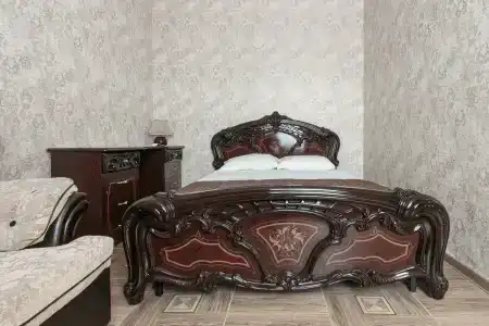 У Нелли - 99