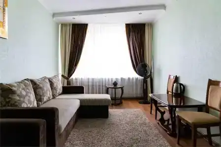 Интурист - 106