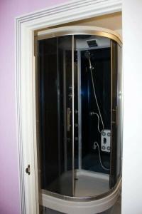 Эсквайр Хаус - 60