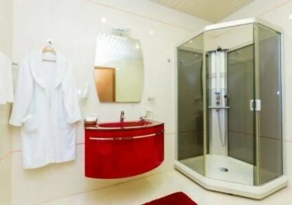 Белый Грифон - 70