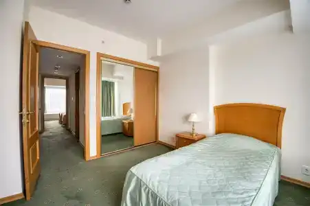 ApartMezhdunarodnaya - 81