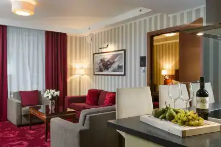 Palace Bridge Hotel - 117