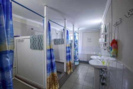 Нефтяник - 52