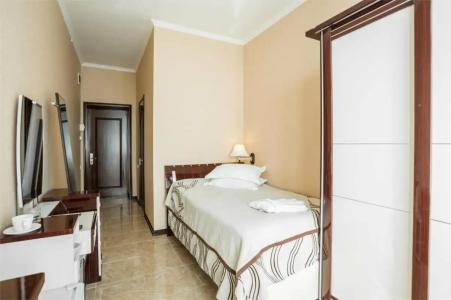 Лазурный - 120